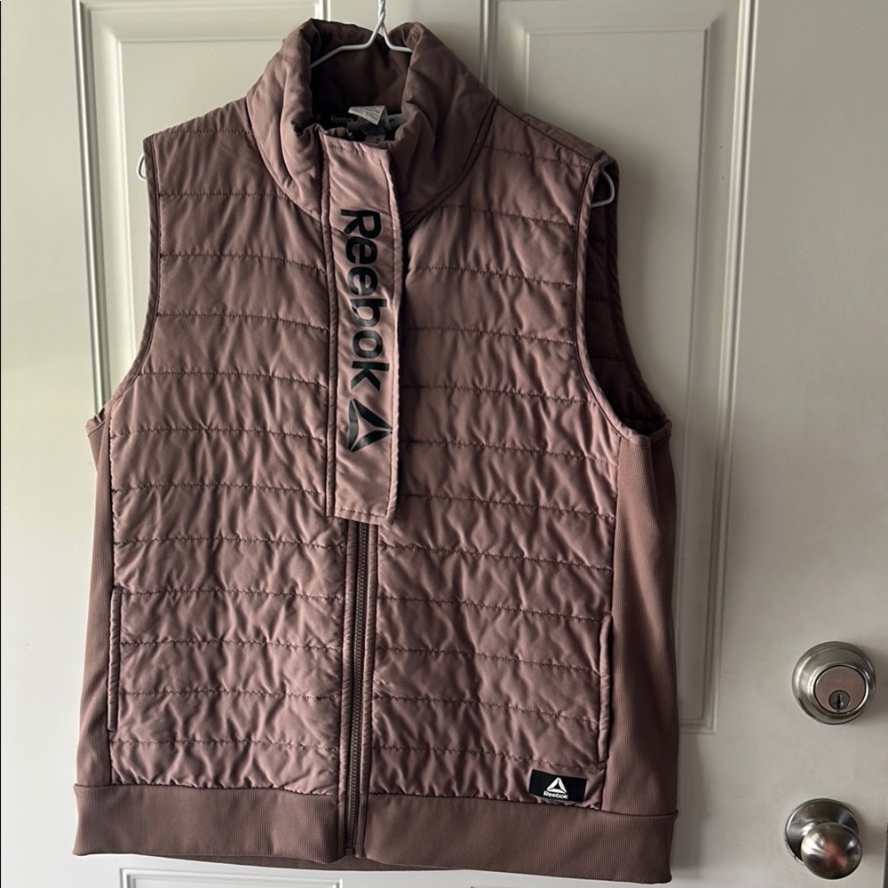 Reebok Quilted Vest in Dusty Rose